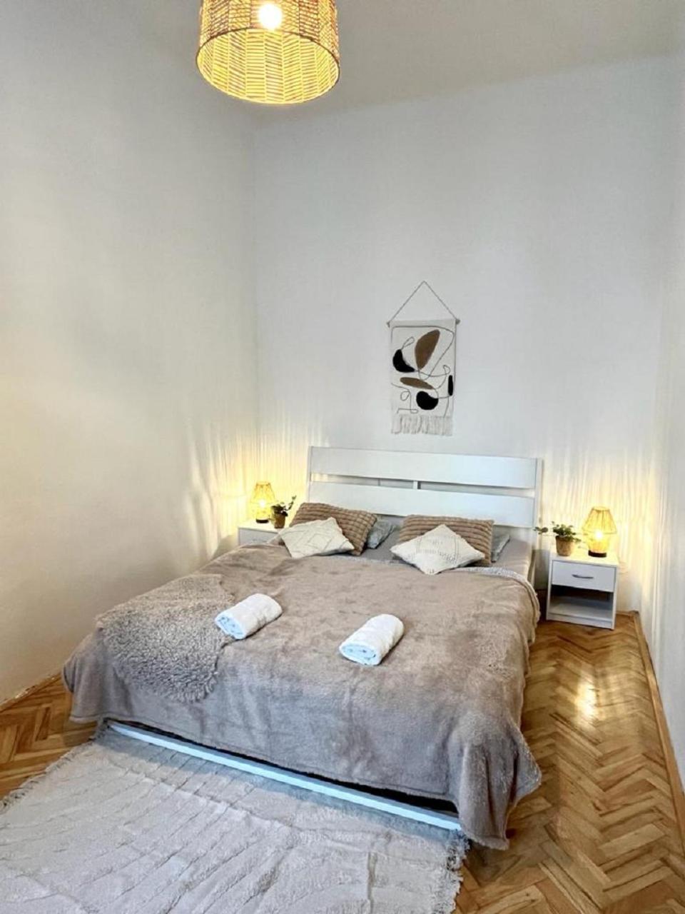 Apartment Cecil - Old Town Bratislava Exterior photo